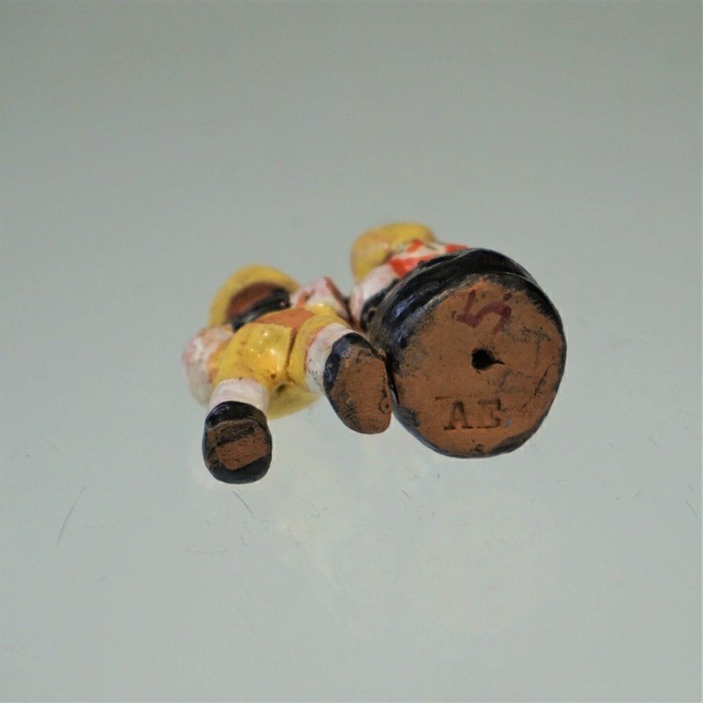 Vintage Clay Figurines Colonial German Folk Man And Women - Picture 4 of 4